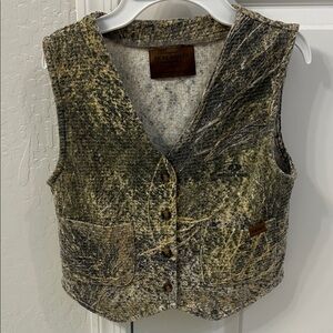 Tribe Kelley Women's Camouflage Vest